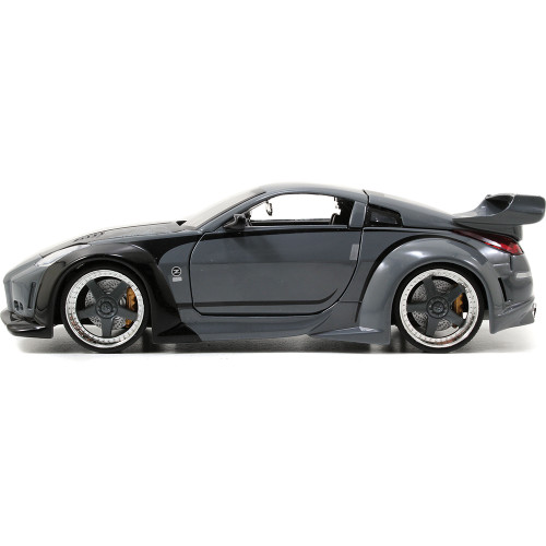 D.K.'s Nissan 350Z - Silver Fast & Furious 1:24 Scale Alt Image 2