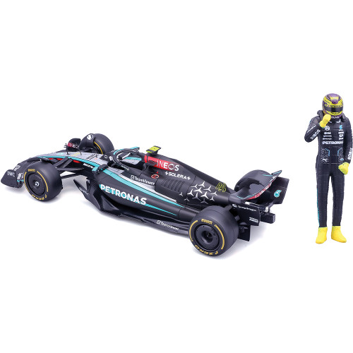 2024 F Mercedes W15 w/Figure - Hamilton #44 1:24 Scale Alt Image 2