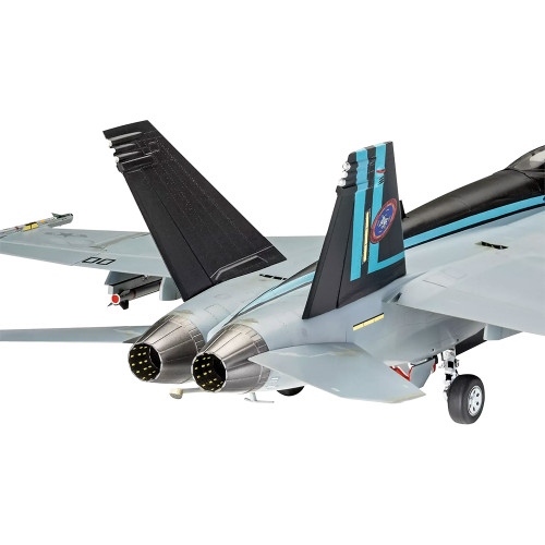 F/A-18E Super Hornet Top Gun 1:48 Scale Alt Image 3