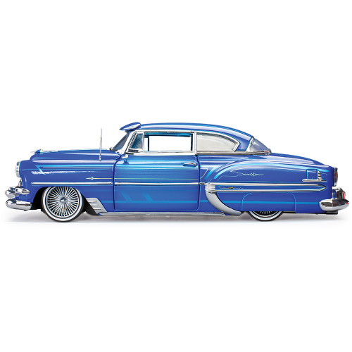 1954 Chevrolet Bel Air Hard Top Coupe Lowrider - Blue with moveable suspension 1:18 Scale Alt Image 4