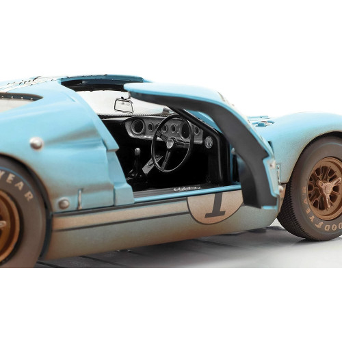 Ford GT40 MKII  #1 - 1966 24 Hours of Le Mans Ken Miles Raced Version - 60th Anniversary 1:18 Scale Alt Image 4