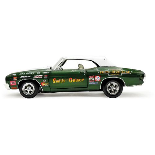 1970 Chevrolet Chevelle Convertible SS - Smith & Gainer NHRA 1975 Winter Nationals Champion 1:18 Scale Alt Image 2