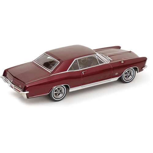 1965 Buick Riviera - Red Metallic 1:18 Scale Alt Image 1