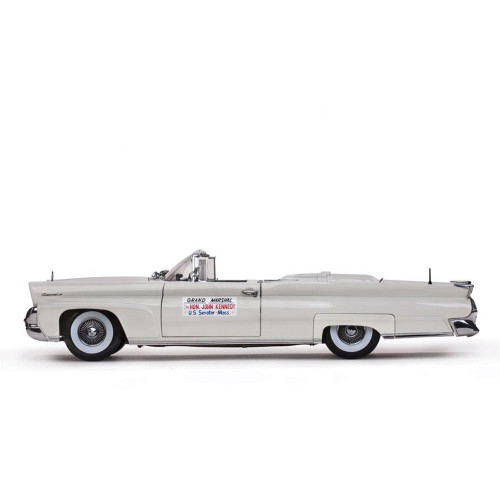 JFK Grand Marshall 1958 Lincoln Continetal MK III 1:18 Scale Diecast Model by Sunstar Alt Image 1
