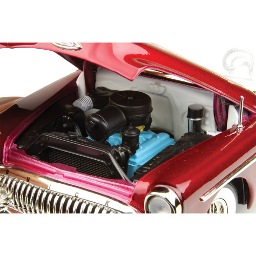 1953 Buick Roadmaster Skylark - Red 1:18 Scale Alt Image 2