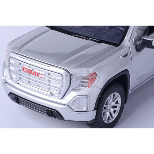 2019 GMC Sierra 1500 SLT Crew Cab - Quicksilver Metal Alt Image 5
