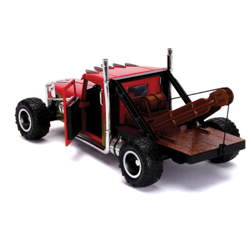Fast & Furious Hobbs & Shaw's Custom Peterbilt Truck Alt Image 4
