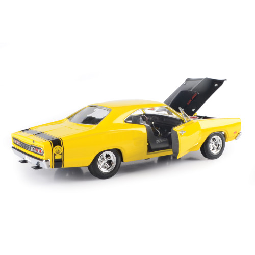 1969 Dodge Coronet SuperBee - Yellow 1:24 Scale Alt Image 2