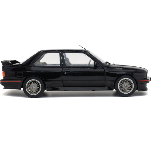 1990 BMW E30 M3 Sport EVO - Glanzschwarz 1:18 Scale Alt Image 7