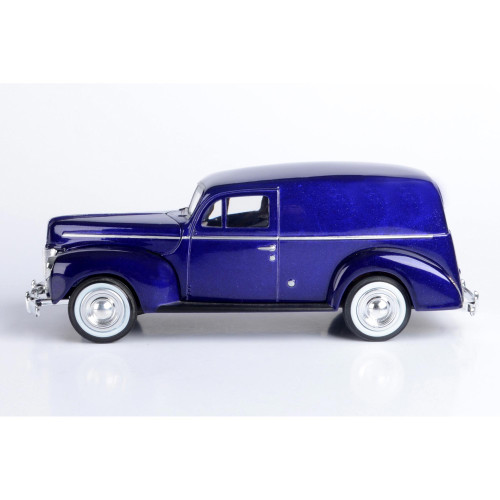 1940 Ford Sedan Delivery-Metallic Purple Alt Image 2