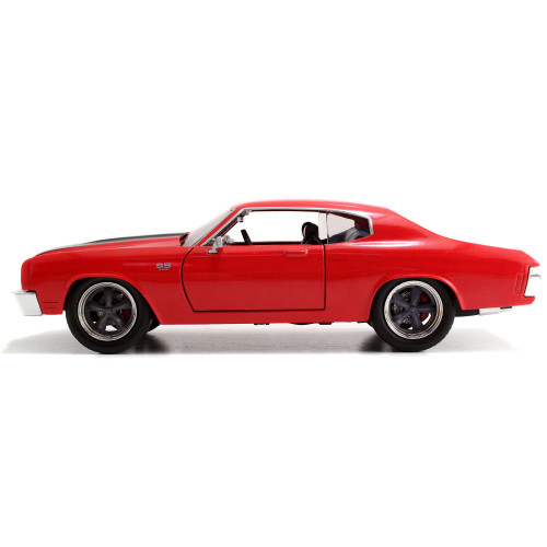 DOM's Chevy Chevelle SS - Glossy Red - Fast & Furious Alt Image 4