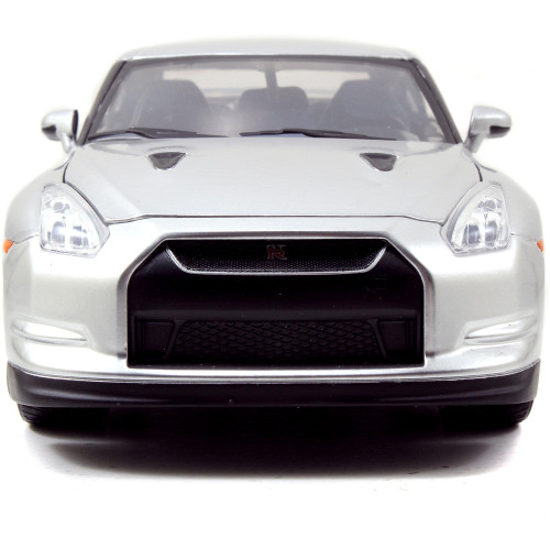 BRIAN's Nissan GT-R (R35) - Candy Silver - Fast & Furious Alt Image 3