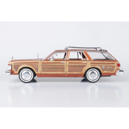 1979 Chrysler LeBaron Town & Country-Sable Tan Alt Image 4