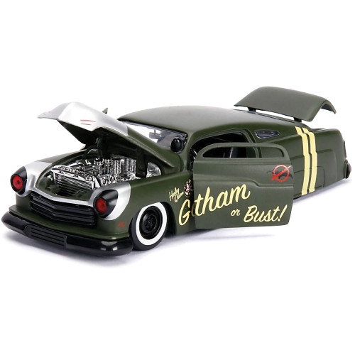 Harley Quinn 1951 Mercury Bombshell 1:24 Scale Alt Image 1