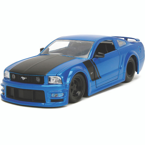 2006 Ford Mustang GT - Big Time Muscle 1:24 Scale Main Image