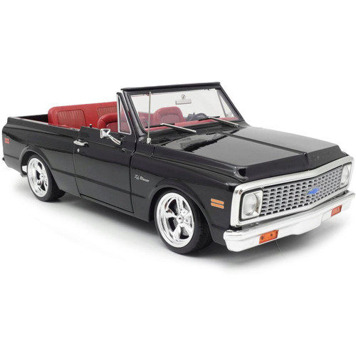 1972 Chevrolet Blazer - 2WD Custom 1:18 Scale Main Image