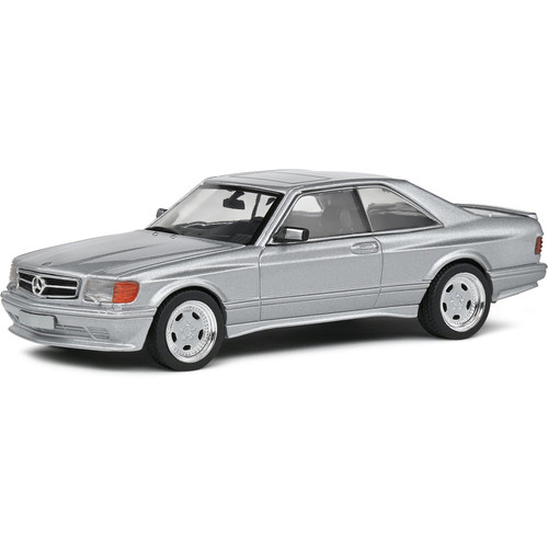 Mercedes-Benz V124 Lang シルバー Mercedes-Benz V124 Lang Limousine Silver 1990 1:43 Neo 44308