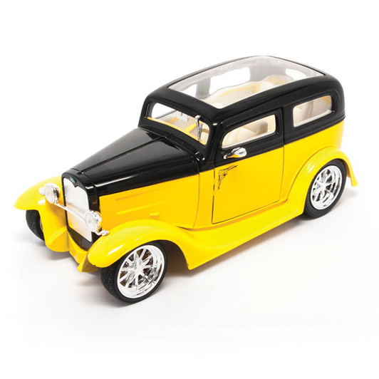 Road Signature 1931 Ford Model A Custom - Yellow 118 Scale Diecast Model by Road Signature 20436NX Road Signature 1931 Ford Model A Custom - Yellow 118 Scale Diecast Model by Road Signature 20436NX