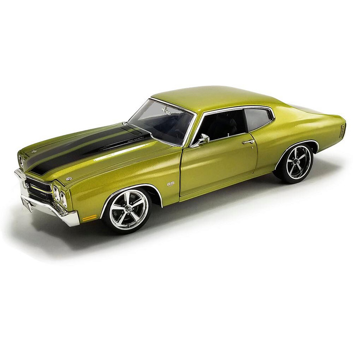 1970 Chevrolet Chevelle SS Restomod - Green 1:18 Scale Diecast Model Car