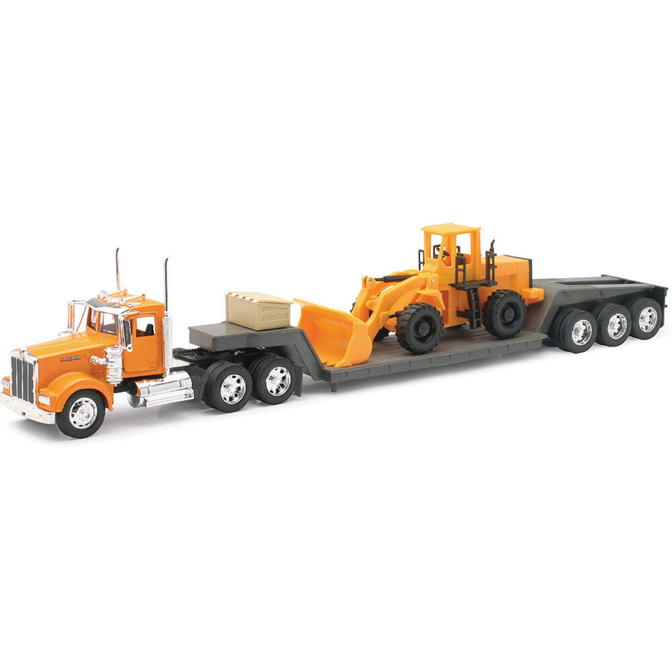 Kenworth W900 w/Lowboy & Wheel Loader 1:32 Scale Main Image