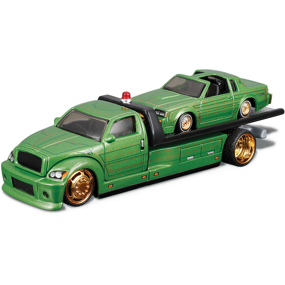 Maisto Flatbed & 1987 Buick Regal T-Type 1:64 Scale Main Image