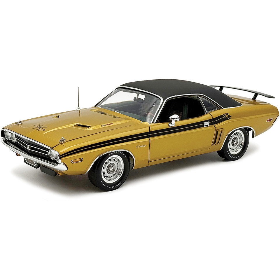 1971 Dodge Challenger R/T - GY8 1:18 Scale Main Image