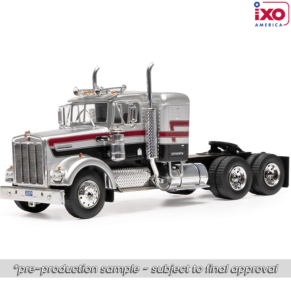 1976 Kenworth W925 - Silver Main Image