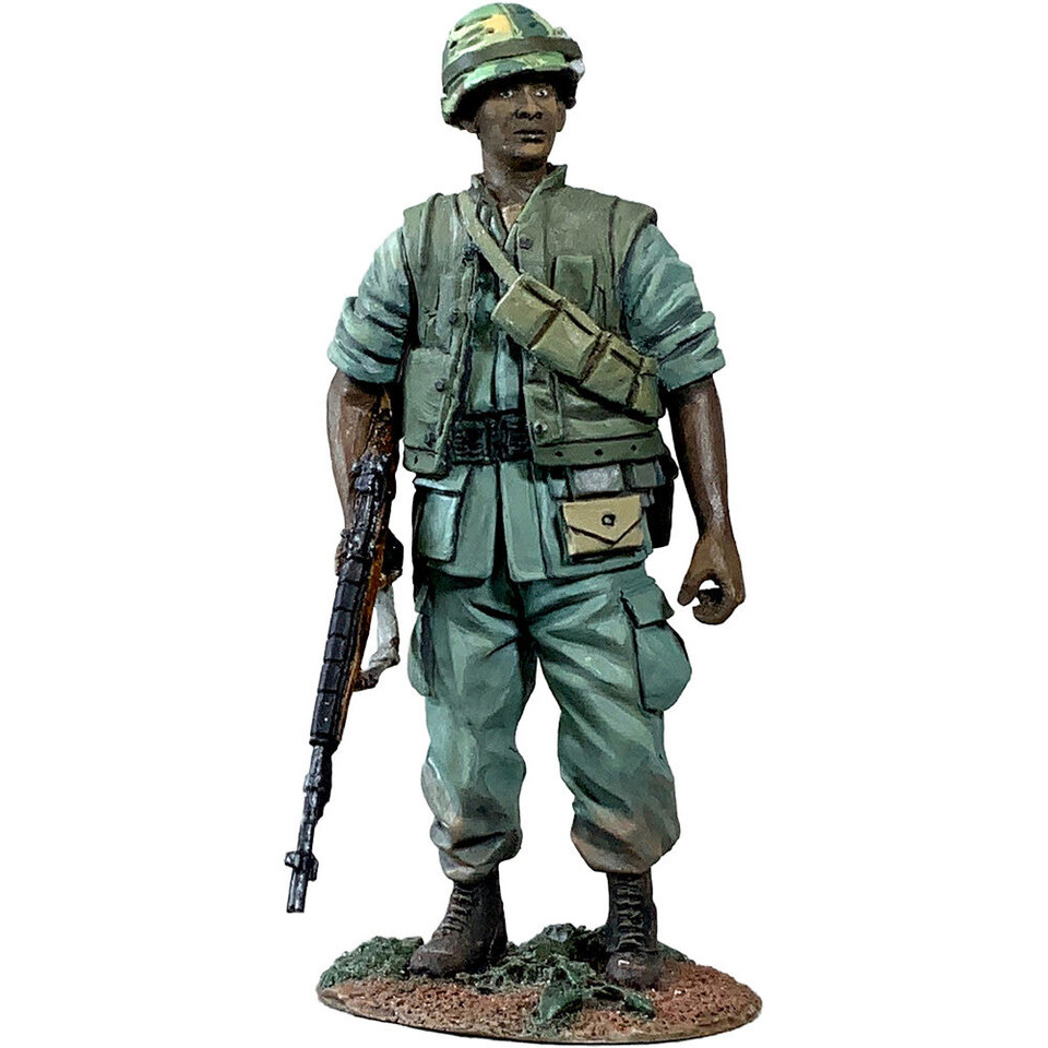 U.S. Marine Vietnam 1967-68 No.1 1/30 Figure William Britain (13062) 1:30 Scale Main Image