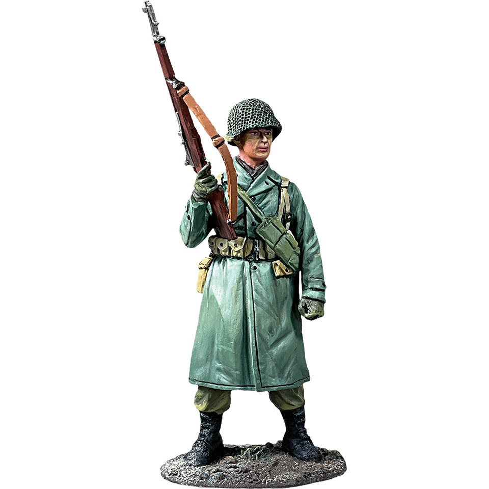 U.S. Infantry in Raincoat Standing with M1 1/30 Figure William Britain (25237) 1:30 Scale Main Image