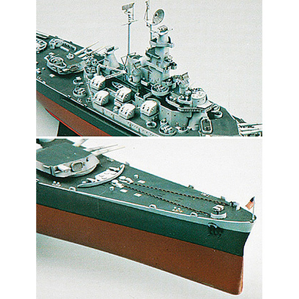 USS Massachusetts (BB-59) Battleship 1/350 Kit Main Image
