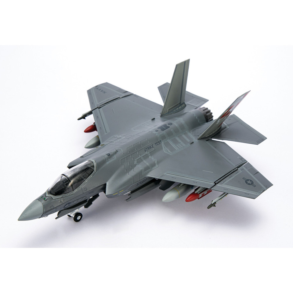 F-35C Lightning II 1/72 Die Cast Model Main Image