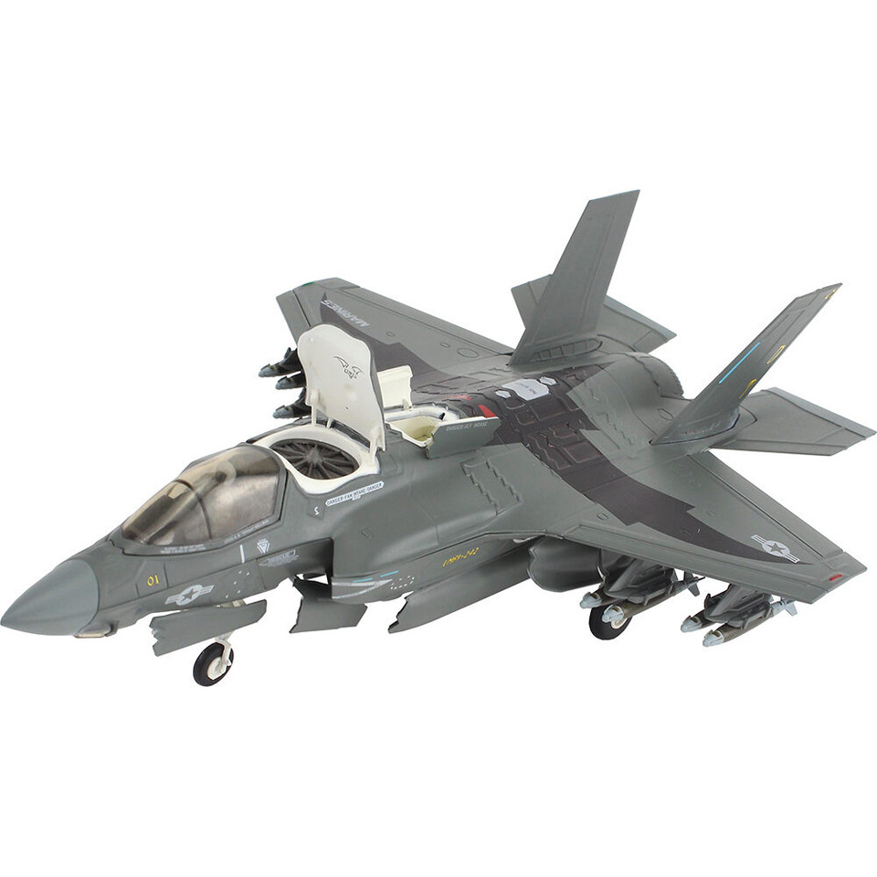 F-35B Lightning II 1/72 Die Cast Model - HA4623 VMFA 242 "Bats", Iwakuni 2024 (beast mode) Main Image