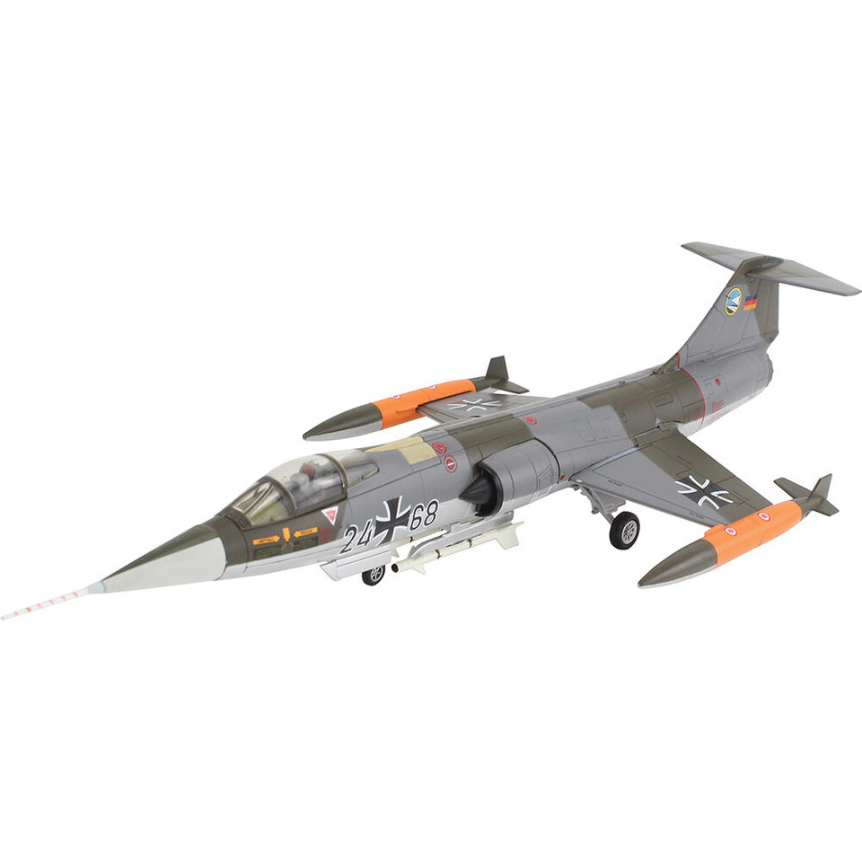 F-104G Starfighter 1/72 Die Cast Model - HA1078 JG 74 "Molders", 1970s Main Image