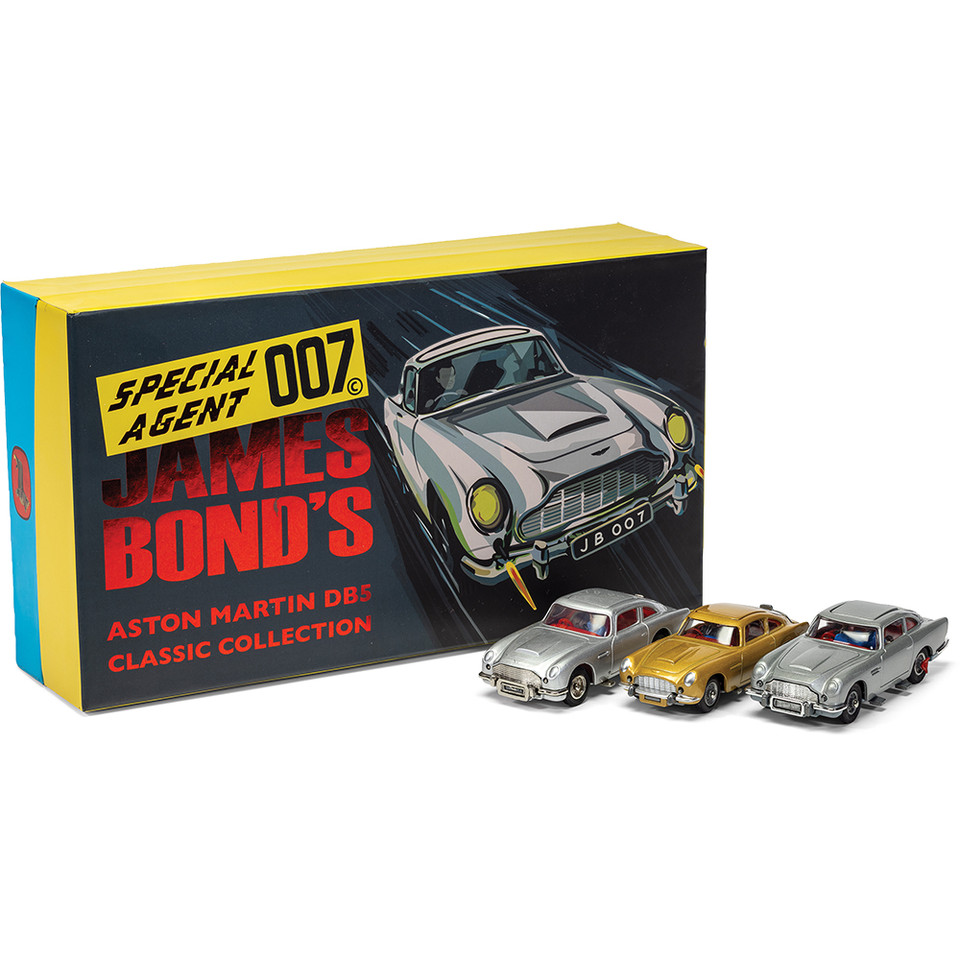 James Bond Aston Martin DB5 Classic Corgi 70th Anniversary Collector Set 1:46 Scale Main Image