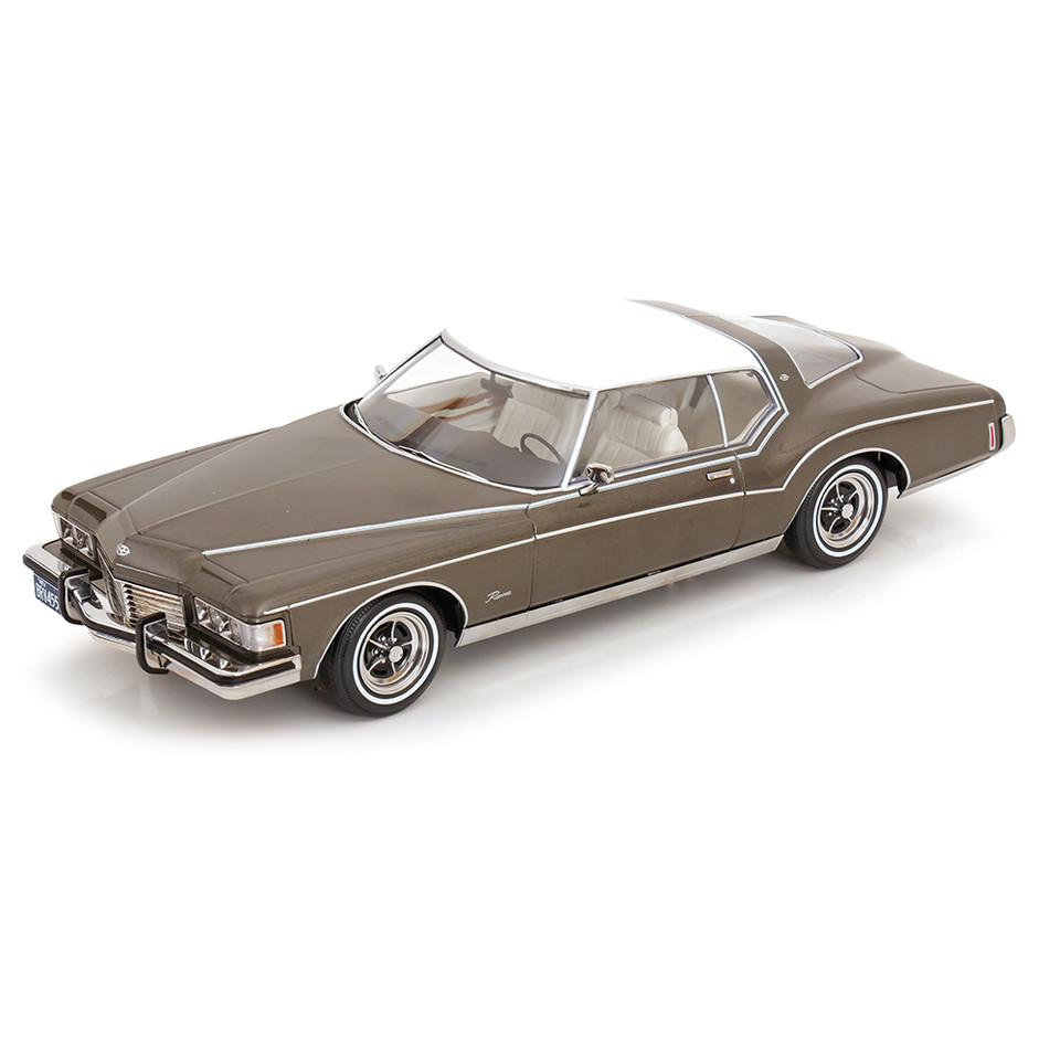 1973 Buick Riviera - Gray Metallic 1:18 Scale Main Image