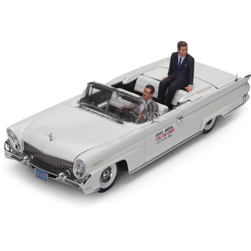 JFK Grand Marshall 1958 Lincoln Continetal MK III 1:18 Scale Diecast Model by Sunstar Main Image