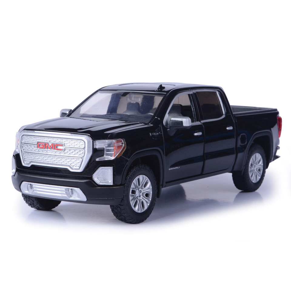 2019 GMC Sierra 1500 Denali Crew Cab Main Image