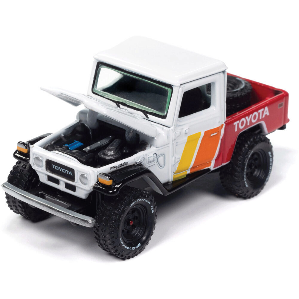 ジョニーライトニング 1980 トヨタ ランドクルーザー & トレーラー Amazon.co.jp: ジョニーライトニング 1980 トヨタ