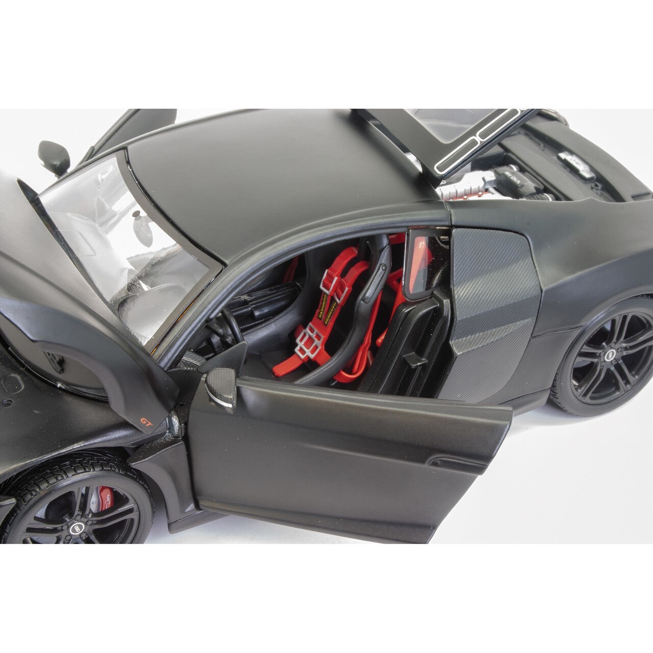 Audi R8 GT 1:18 Scale Diecast Model by Maisto | Collectable