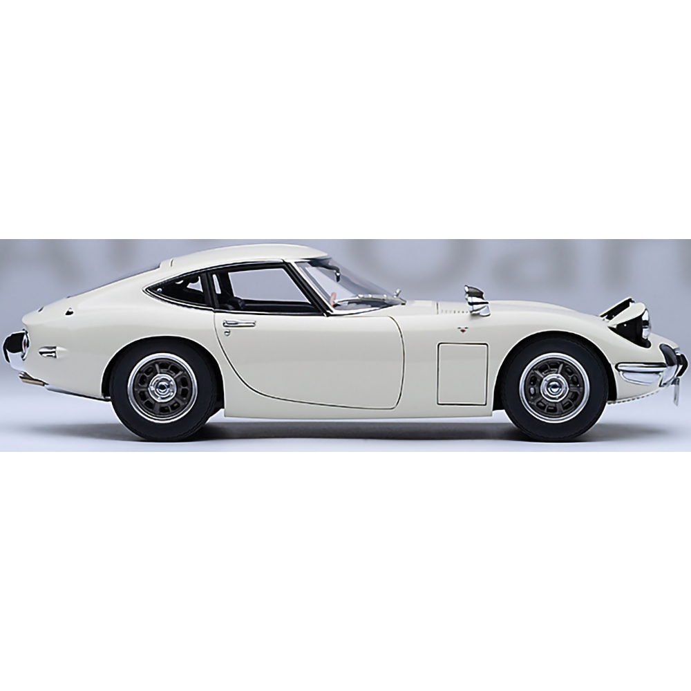 TOYOTA 2000GT ホワイト 1/43 スケール TOYOTA 2000GT ホワイト 1/43 スケール Toyota 2000GT White By