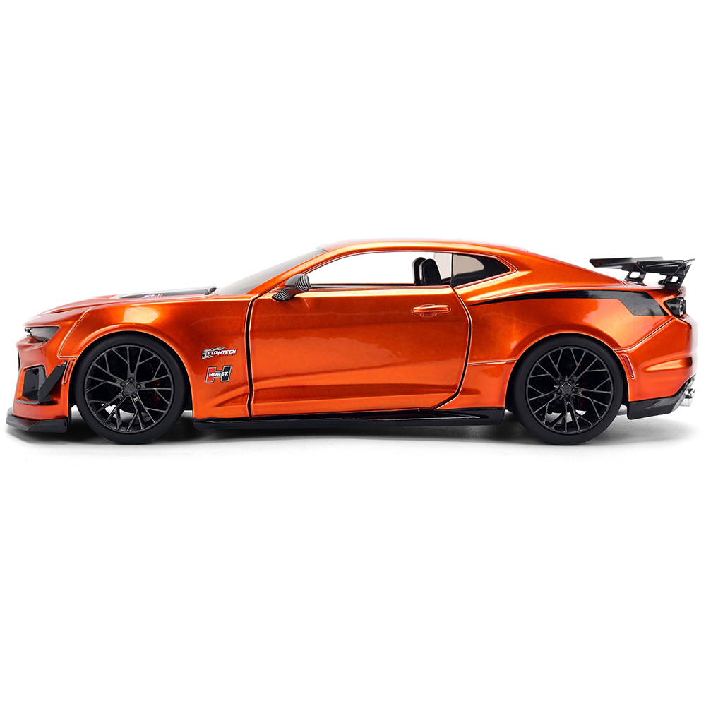 2024 Chevy Camaro ZL1 1LE - Copper 1:24 Scale Diecast Model by