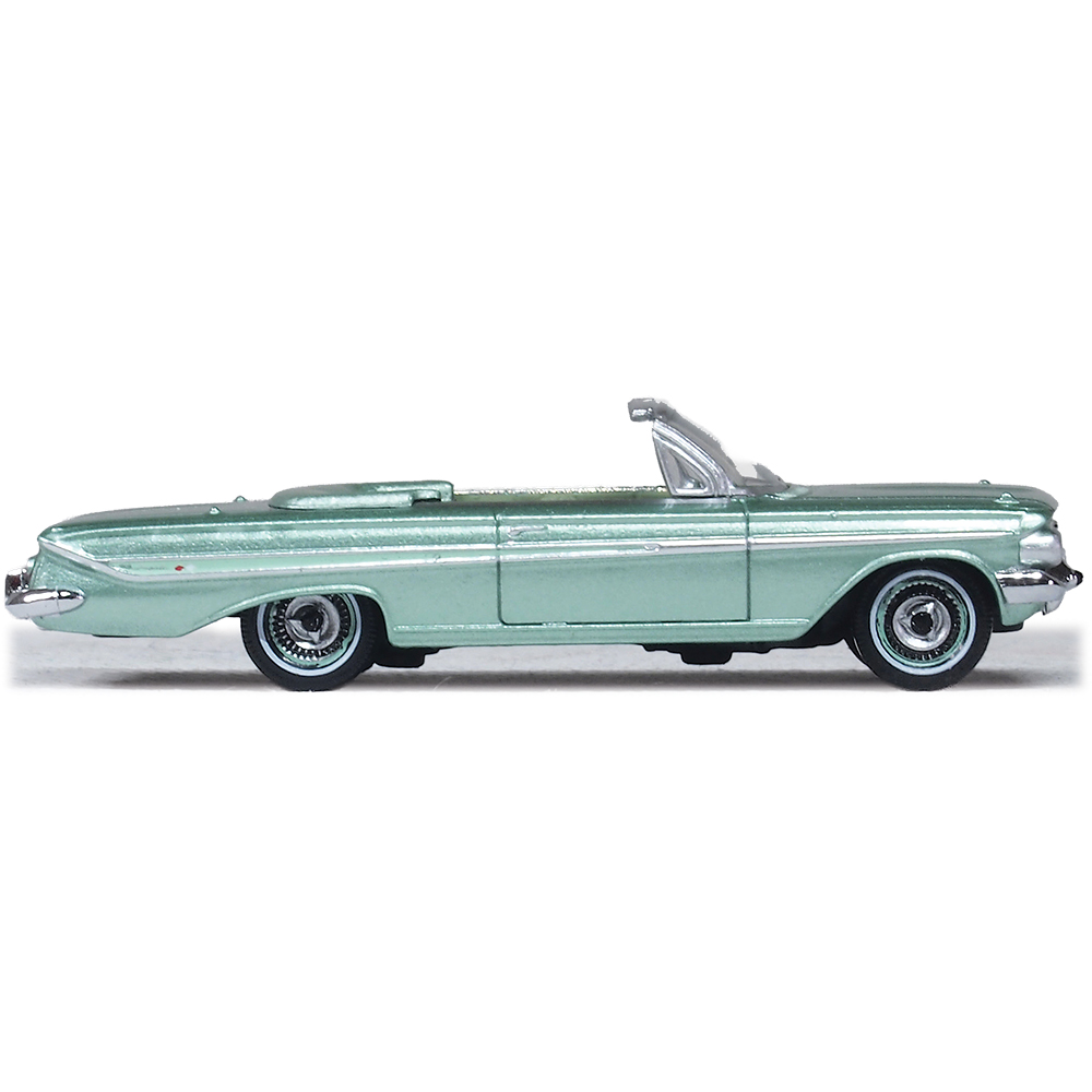 1961 Chevrolet Impala Convertible - Arbor Green 1:87 Scale Diecast