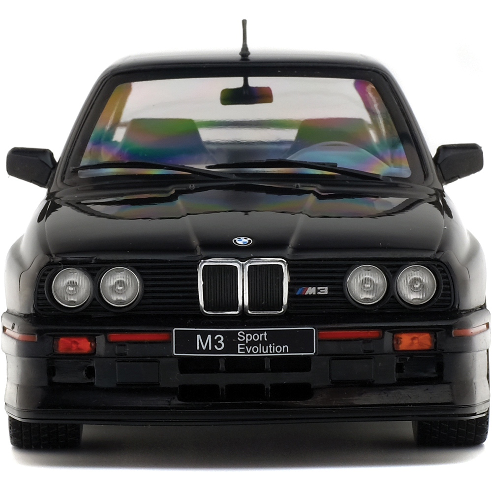1990 BMW E30 M3 Sport EVO - Glanzschwarz 1:18 Scale | Collectable