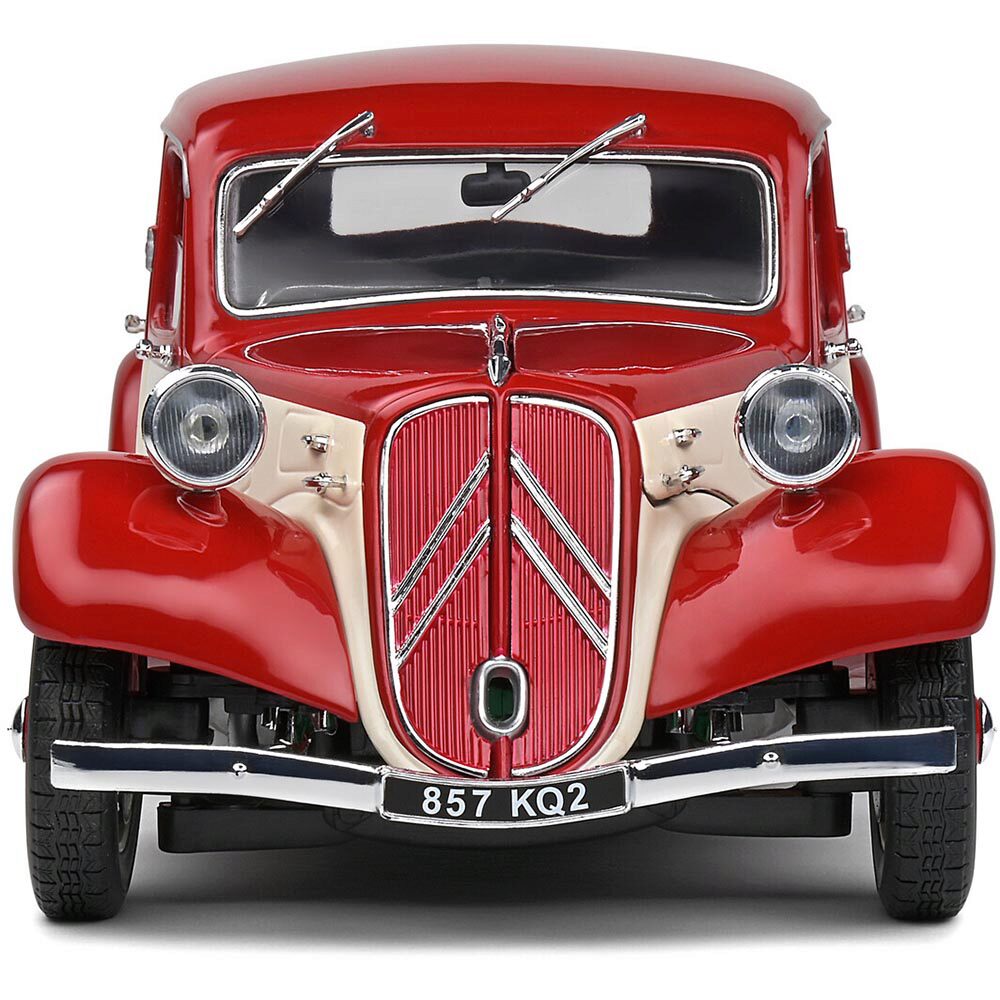 1937 Citroën Traction - Red 1:18 Scale | Collectable Diecast