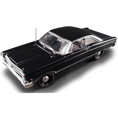 1967 Ford Fairlane 427 R Code 1:18 Scale Diecast Model by GMP