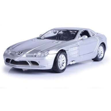 Mercedes-Benz SLR McLaren 1:24 Scale Diecast Model by Motormax