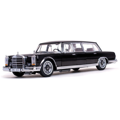 1966 Mercedes-Benz 600 Pullman 1:18 Scale Diecast Model by Sunstar