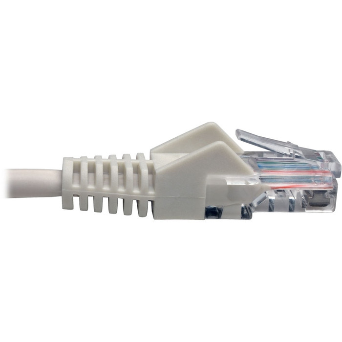Alternate-Image2 Image for Tripp Lite 5ft Cat5 Cat5e Snagless Molded Patch Cable UTP White RJ45 M/M 5'