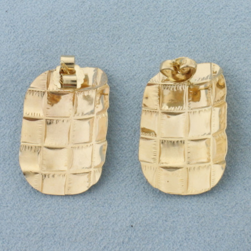 Quilted Design Button Earrings in 14k Yellow Gold