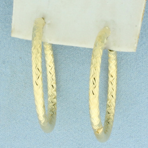 Diamond Cut Zigzag Design Hoop Earrings in 14k Yellow Gold